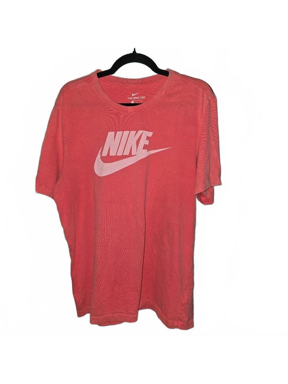 Nike Men’s Logo Graphic Tee Size Large